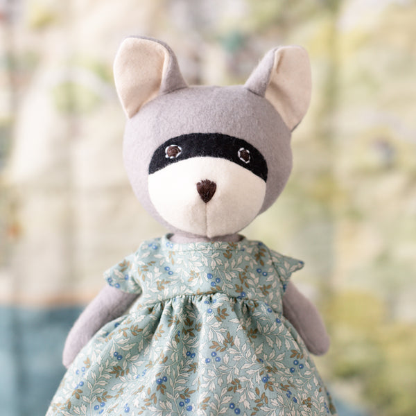 Gwendolyn Raccoon Gwendolyn Raccoon
