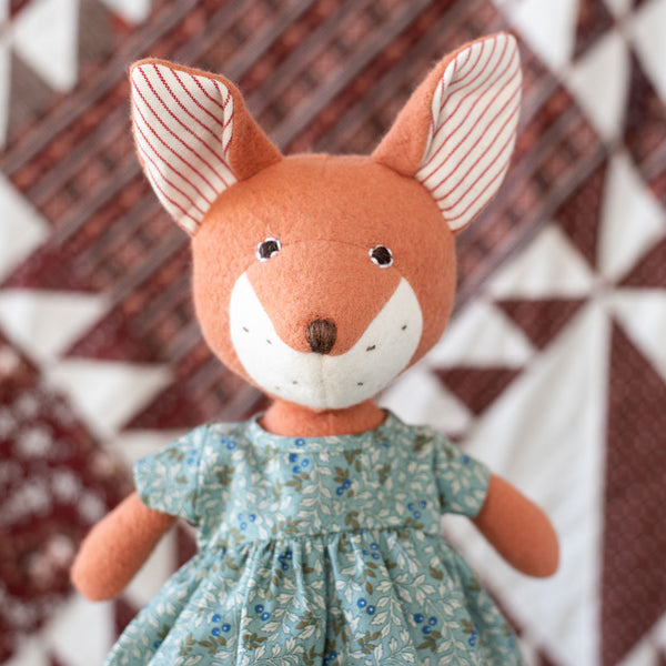 Foraging Smock Dress for Dolls